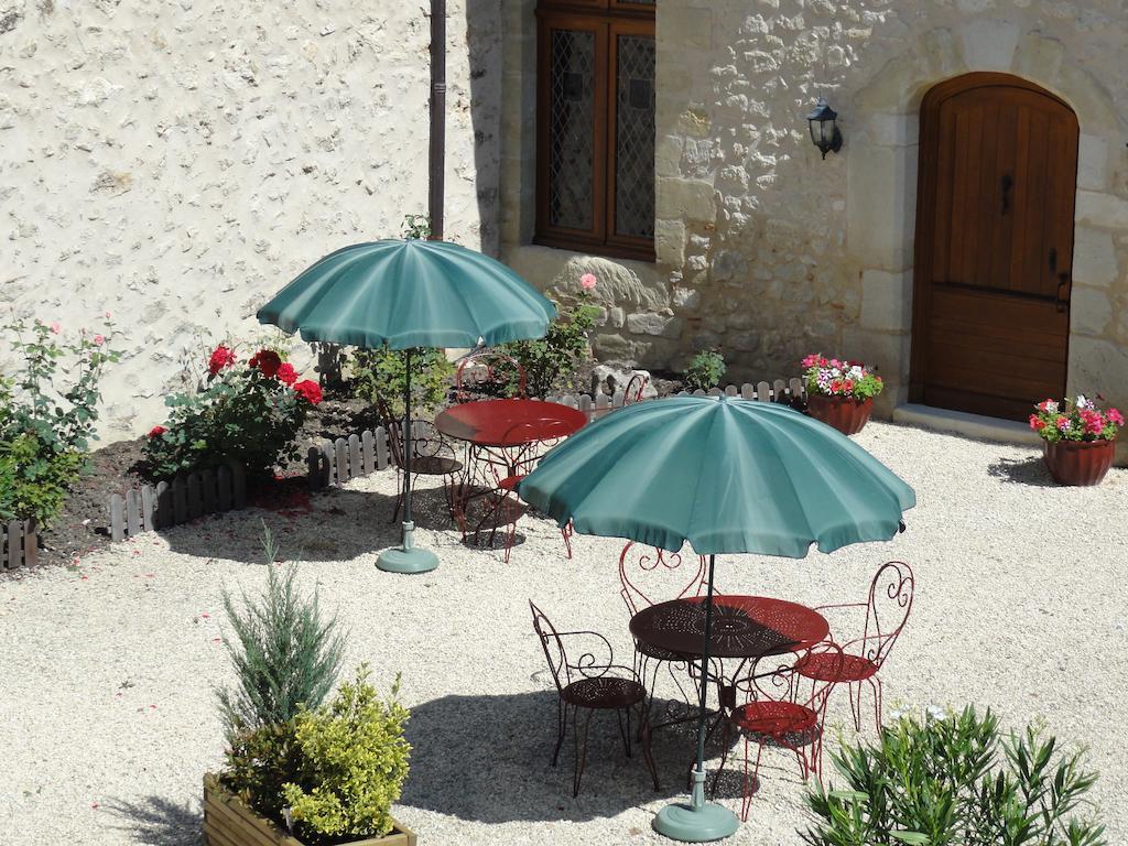 Chambres D'Hotes De Charme Du Chateau De Missandre Saint-Pierre-de-Caubel Dış mekan fotoğraf