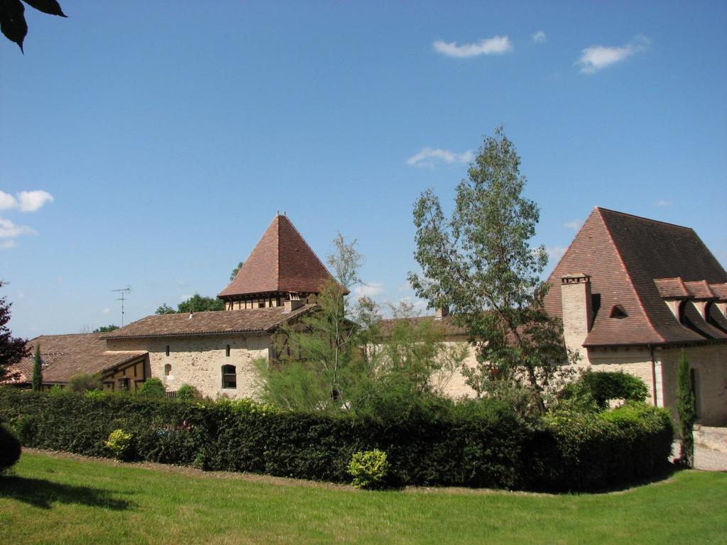 Chambres D'Hotes De Charme Du Chateau De Missandre Saint-Pierre-de-Caubel Dış mekan fotoğraf